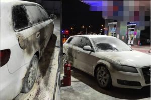 nangtime.com - Isi Minyak Tak Tutup Enjin Kereta, Lelaki Melecur Disambar Api