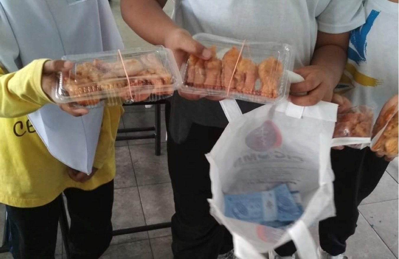 "Mak Suruh Jual.." - Murid Berusia 10 Tahun Ditangkap Cikgu Ketika Mahu Jual Makanan Di Sekolah - nangtime.com
